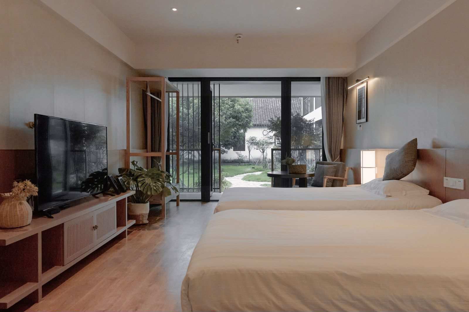 西来农庄度假酒店 西来农庄度假酒店